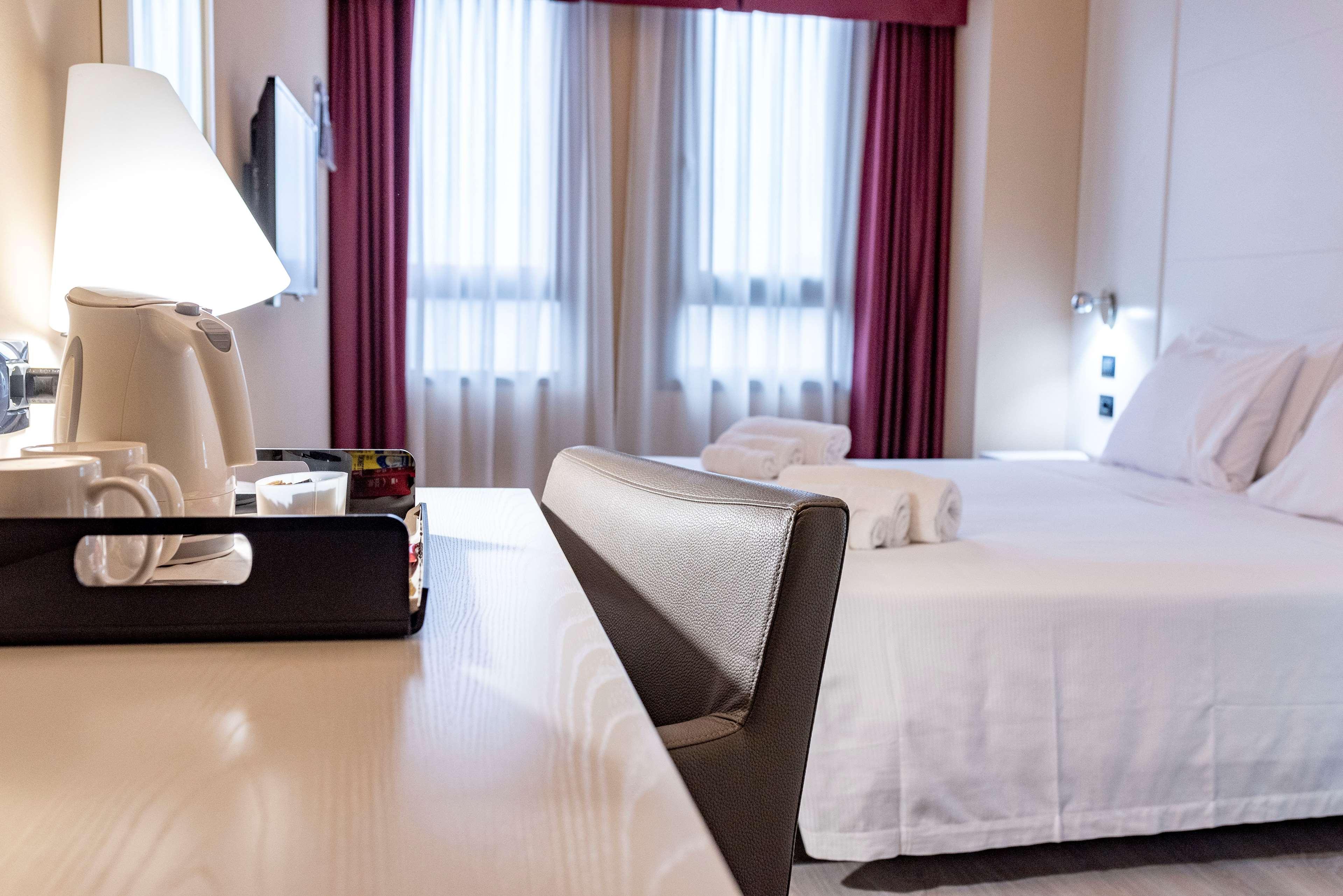 Best Western Hotel Quattrotorri Perugia Esterno foto