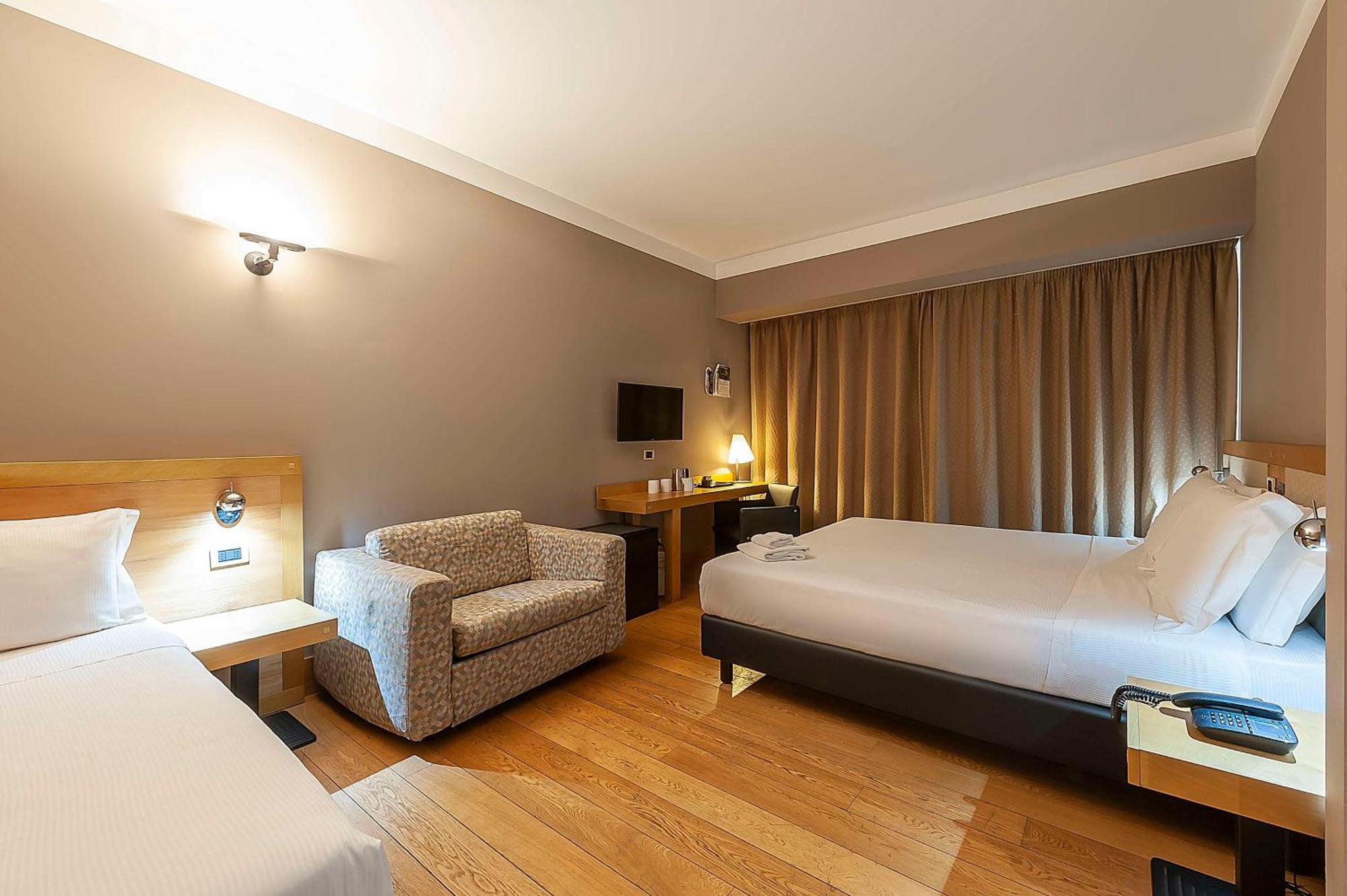 Best Western Hotel Quattrotorri Perugia Esterno foto