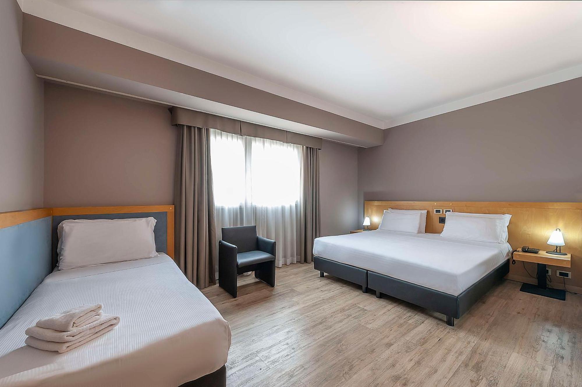 Best Western Hotel Quattrotorri Perugia Esterno foto